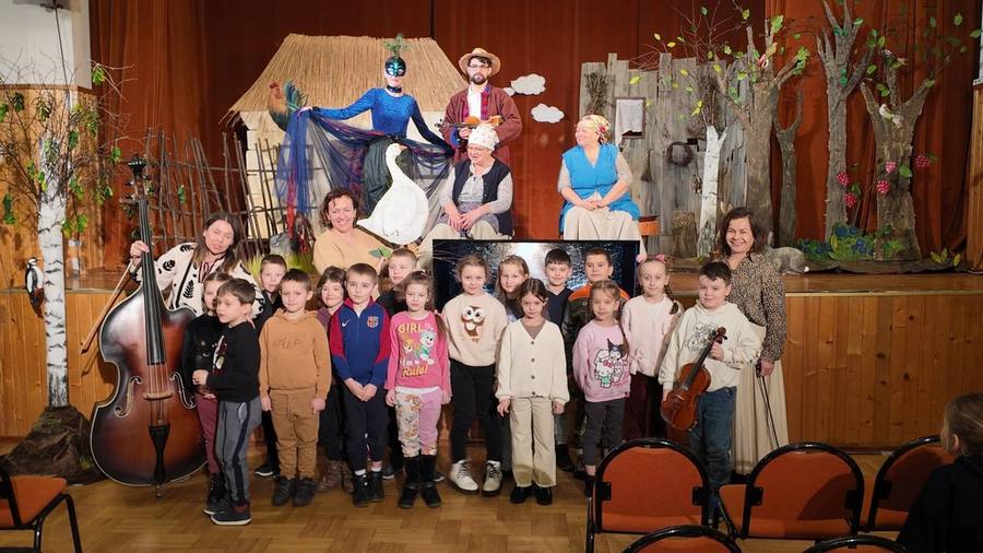 Widownia spektaklu „Teatr po Godzinach", dokumentacja projektu (zdjęcie 7)