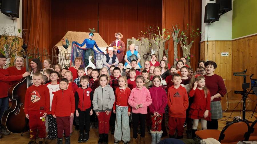 Widownia spektaklu „Teatr po Godzinach", dokumentacja projektu (zdjęcie 27)