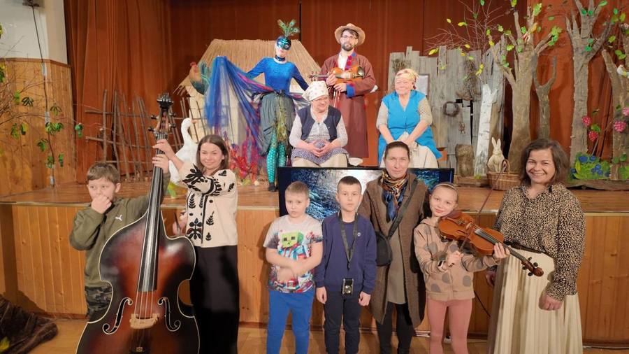 Widownia spektaklu „Teatr po Godzinach", dokumentacja projektu (zdjęcie 13)