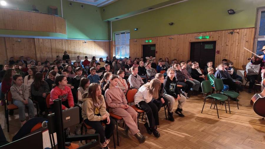Widownia spektaklu „Teatr po Godzinach", dokumentacja projektu (zdjęcie 5)