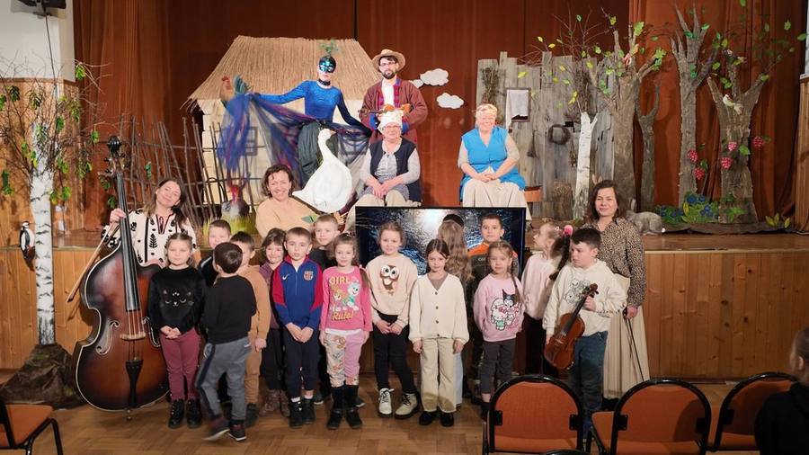 Widownia spektaklu „Teatr po Godzinach", dokumentacja projektu (zdjęcie 6)